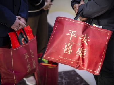 【地评线】江右时评：让烟火气在年味里绽放绚丽之花