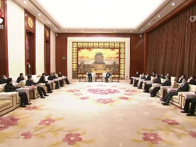 江西与首都机场集团签署战略合作协议 尹弘会见王长益刘春晨一行 叶建春致辞并见证签约