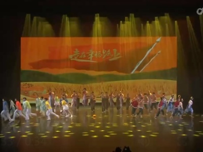 “走在幸福路上”——江西乡村振兴舞蹈创作展演昨晚举行