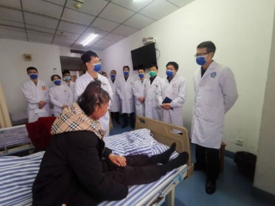 南昌大学第一附属医院泌尿外科专家来南昌市第一医院交流指导工作