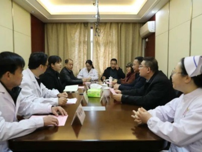 南昌市第一医院与“江西省革命老区爱心基金会”签署爱心医疗救助合作协议