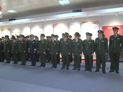 省军区党委机关开展清明祭英烈活动
