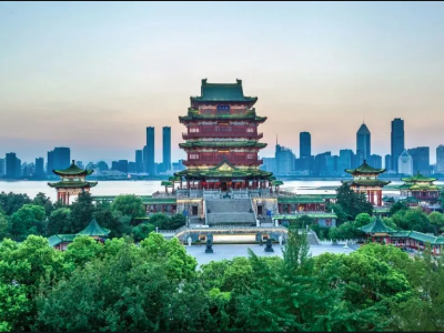 【地评线】江右时评：为“五一”增添“热力值”“文明值”