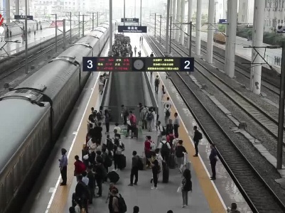 “五一”小长假：南铁计划加开列车266趟   南昌昌北机场计划起降航班1400架次
