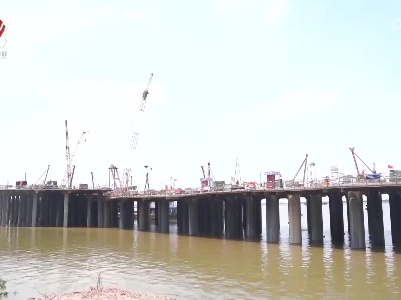抢抓工期赶进度 加快构建现代化基础设施体系