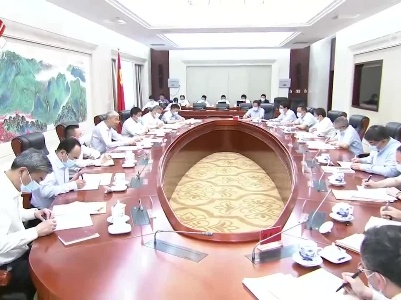 尹弘主持召开省委外事工作委员会第六次会议时强调 全力服务新时代中国特色大国外交 加快推动全省外事工作高质量发展 叶建春出席