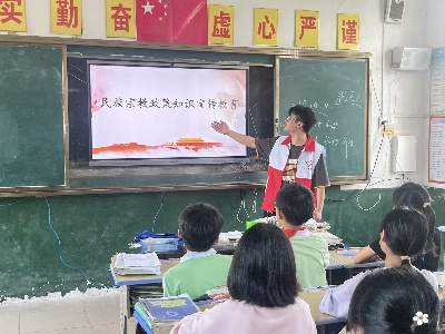 【三比三争】宜春市袁州区水江镇：普法宣传进校园 与法同行伴成长