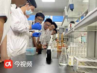 莲塘二中学子赴核工业二七〇研究所参加核科普活动