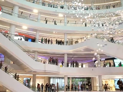 “首店经济”为消费添活力