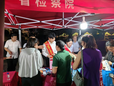 上饶银行南昌分行及下辖各支行积极开展防范非法集资宣传活动