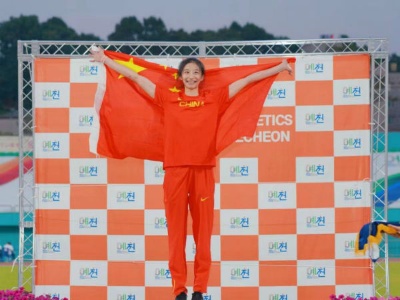 南昌姑娘危菱侠夺得第二十届亚洲青年田径锦标赛女子撑杆跳冠军