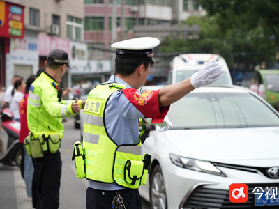 萍乡交警：全力护航高考 当好场外“护考官”