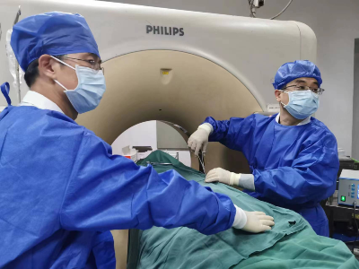 南昌大学四附院成功完成医院首例肺癌微波消融术