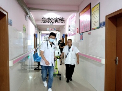 生命相托 为爱接力——景德镇市妇幼保健院开展危重新生儿转运演练