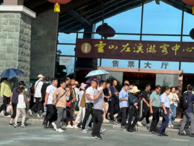 灵山人气旺——来灵山过惬意周末