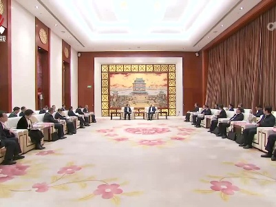 江西与中国能建集团签署战略合作协议 尹弘会见宋海良一行 叶建春致辞