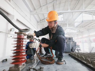 鹰潭机务段整备车间电力电器组获2021-2022年度江西青年文明号