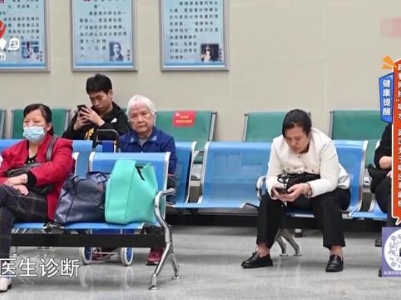 健康提醒——跟着网络“喝水”武汉女子喝出荨麻疹