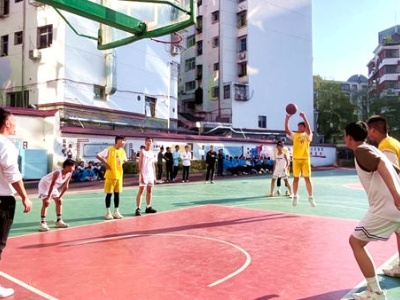 精彩“篮”不住 追梦正当时——吉安市第五中学第一届校园篮球联赛热血闭幕