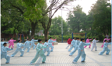 云山集团举办广场舞蹈比赛