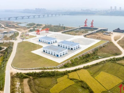 江西新干港区河西综合码头正式投产试运营