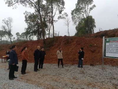 县人民检察院对生态修复基地进行回访