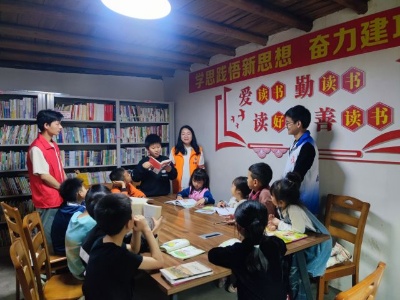 沂江乡：世界读书日，书香润童年
