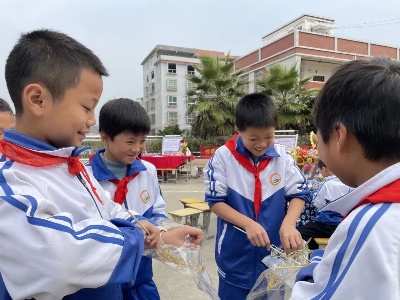 田埠中心小学传承体验非遗活动