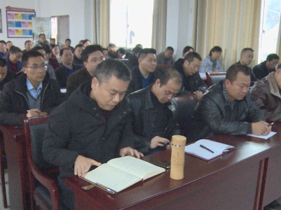 【学习贯彻十九届五中全会精神】井冈山党的十九届五中全会精神宣讲团走进龙市镇