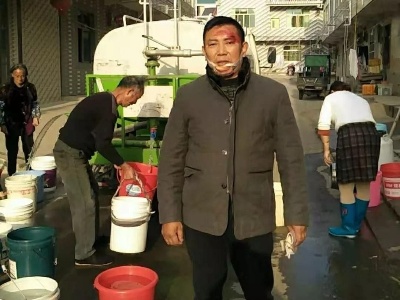 这个铅山人，他用自己的行动诠释了一首抗旱之歌