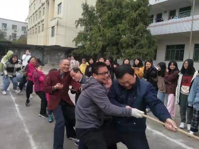 健身+竞技，看看铅山卫校运动会是怎样暖了冬日的
