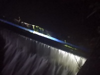 湖坊镇水库放闸安全渡汛