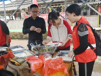 【脱贫攻坚】“秋天里的第一份快乐”已送达......