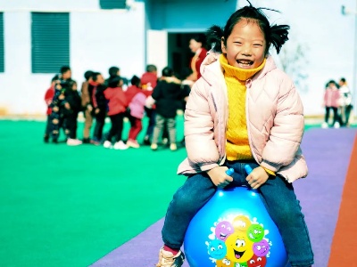 铅山：幼儿园成乡村孩童乐园