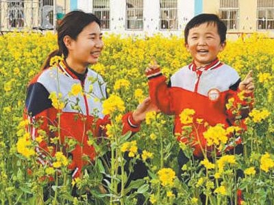 形成合力，完善学前教育保障机制