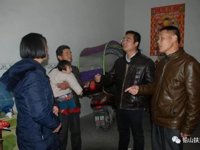 在脱贫攻坚路上绽放芳华 ——铅山县驻村第一书记群像扫描（二）        