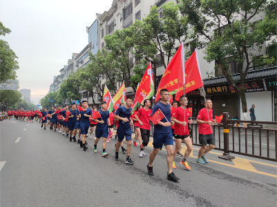 “众心向党，自立自强”铅山大队参加喜迎建党百年长跑活动