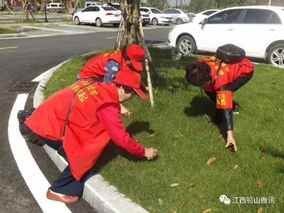 这个“五一”，为了文明旅游，他们放弃休息……