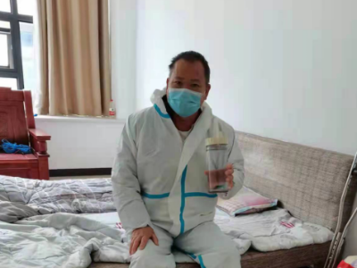 疫情受困爱心接力，铅山孤寡老人得到妥善安置