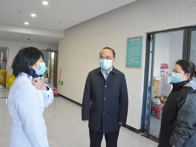 未小刚：加强个人防护，做好隔离点人员生活保障工作！