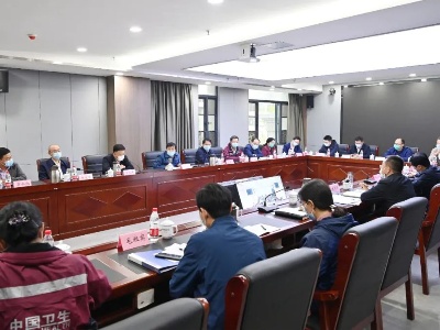 孙菊生在铅山突发疫情形势研判会上强调 落实落细防控各项措施 坚决防止疫情扩散蔓延