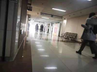【关注】再现暴力伤医事件！北京朝阳医院多名医护被砍伤