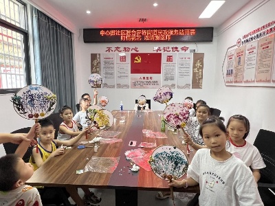 罗桥街道：创意手工谢师恩