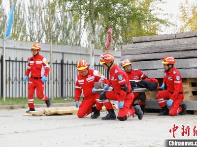 中国红十字会西北协作区暨黄河流域省区红十字应急救援（宁夏）联合演练在银川举行
