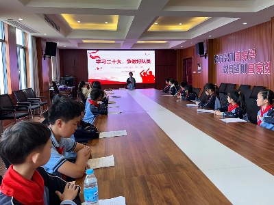 上瀘鎮中心小學開展“學習二十大 爭做好隊員”主題演講比賽  