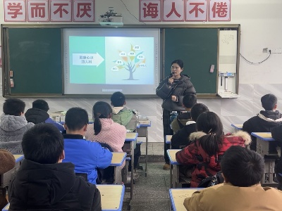 上瀘鎮(zhèn)中心小學為學生注入“心”能量