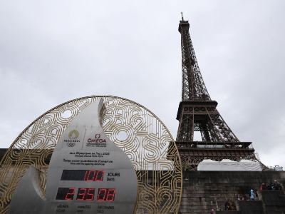 记者手记：巴黎因奥运更生动   