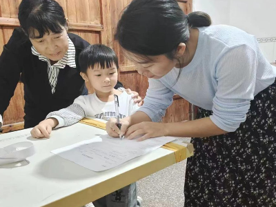 鄭坊鎮(zhèn)中心幼兒園：春日的風(fēng) 吹動孩子成長的帆