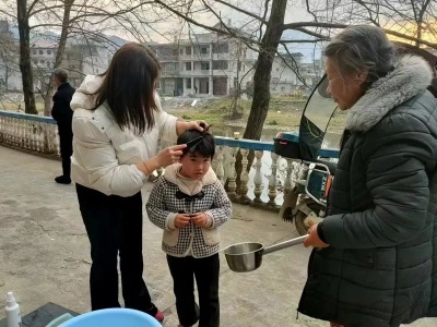 鄭坊鎮(zhèn)中心幼兒園：家訪有愛 共潤童心