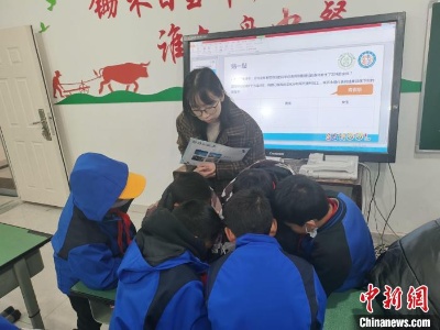 四川：关注青少年性教育 让青少年不再谈性色变 